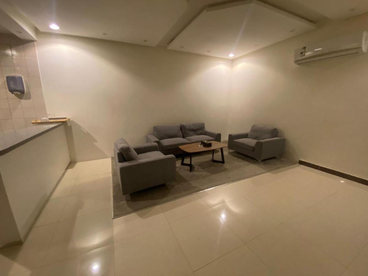 Areen ApartHotel Riaad Buitenkant foto