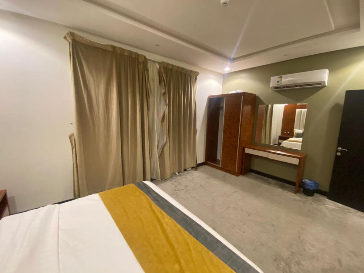 Areen ApartHotel Riaad Buitenkant foto